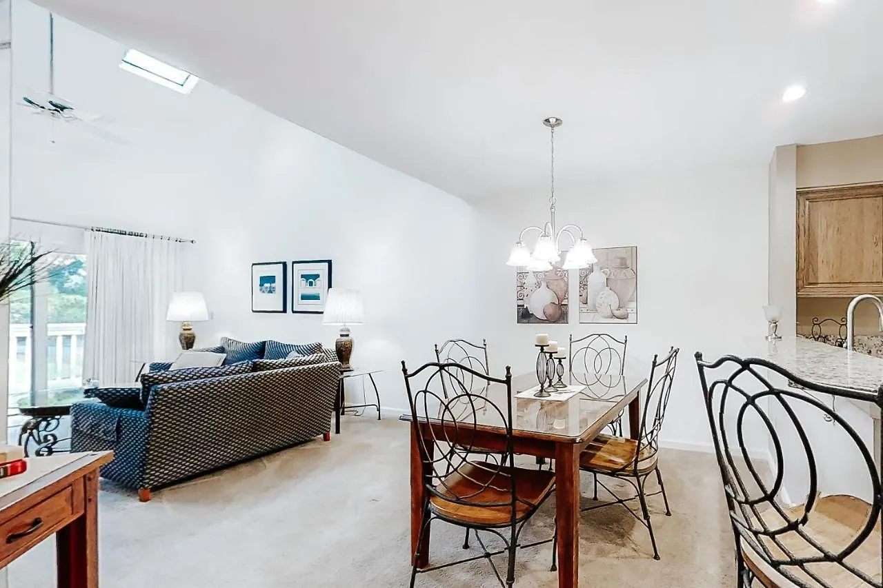 Apartment Colonnade Club 152