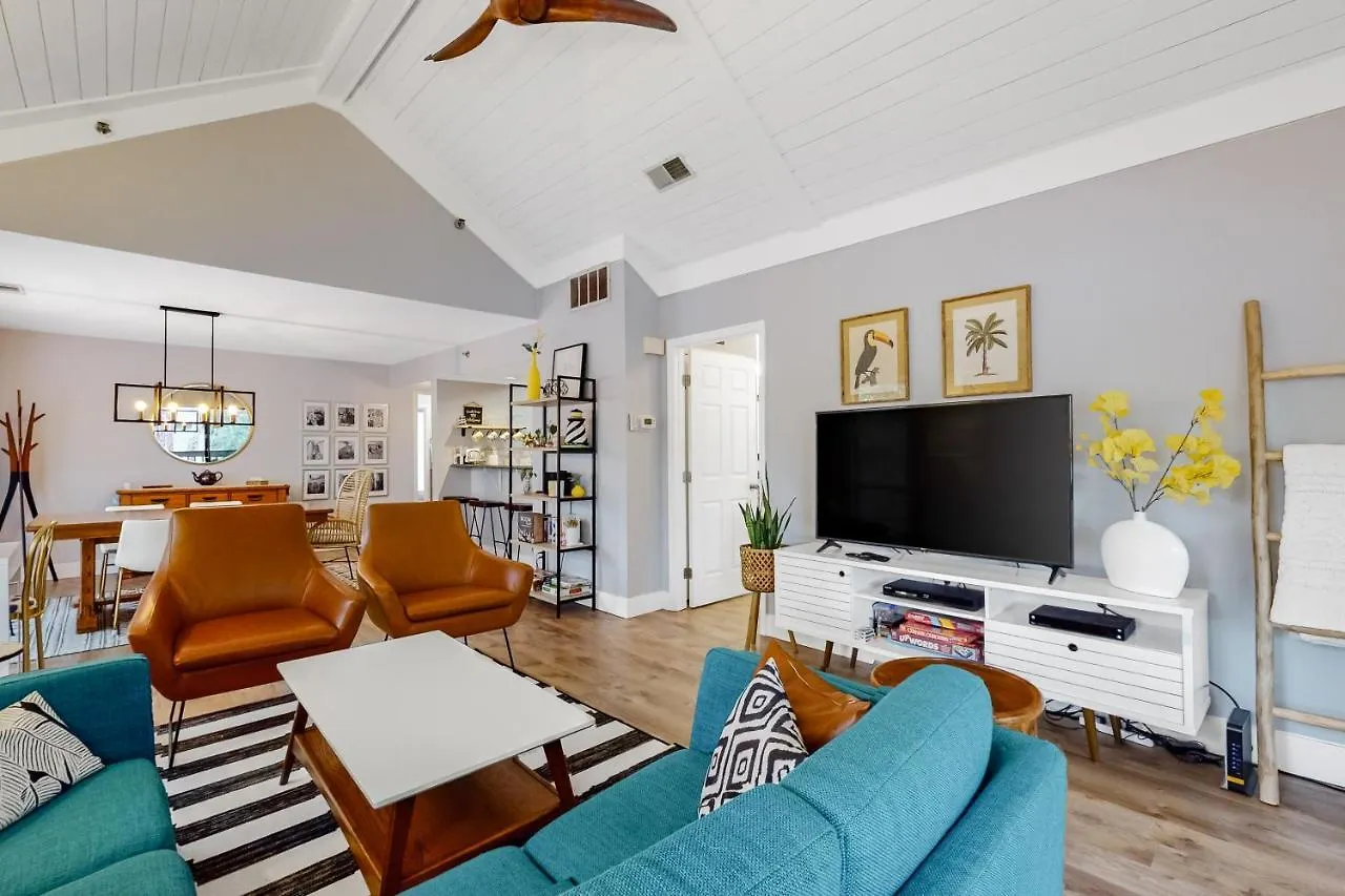 Apartment Centre Court 7832 Hilton Head Island