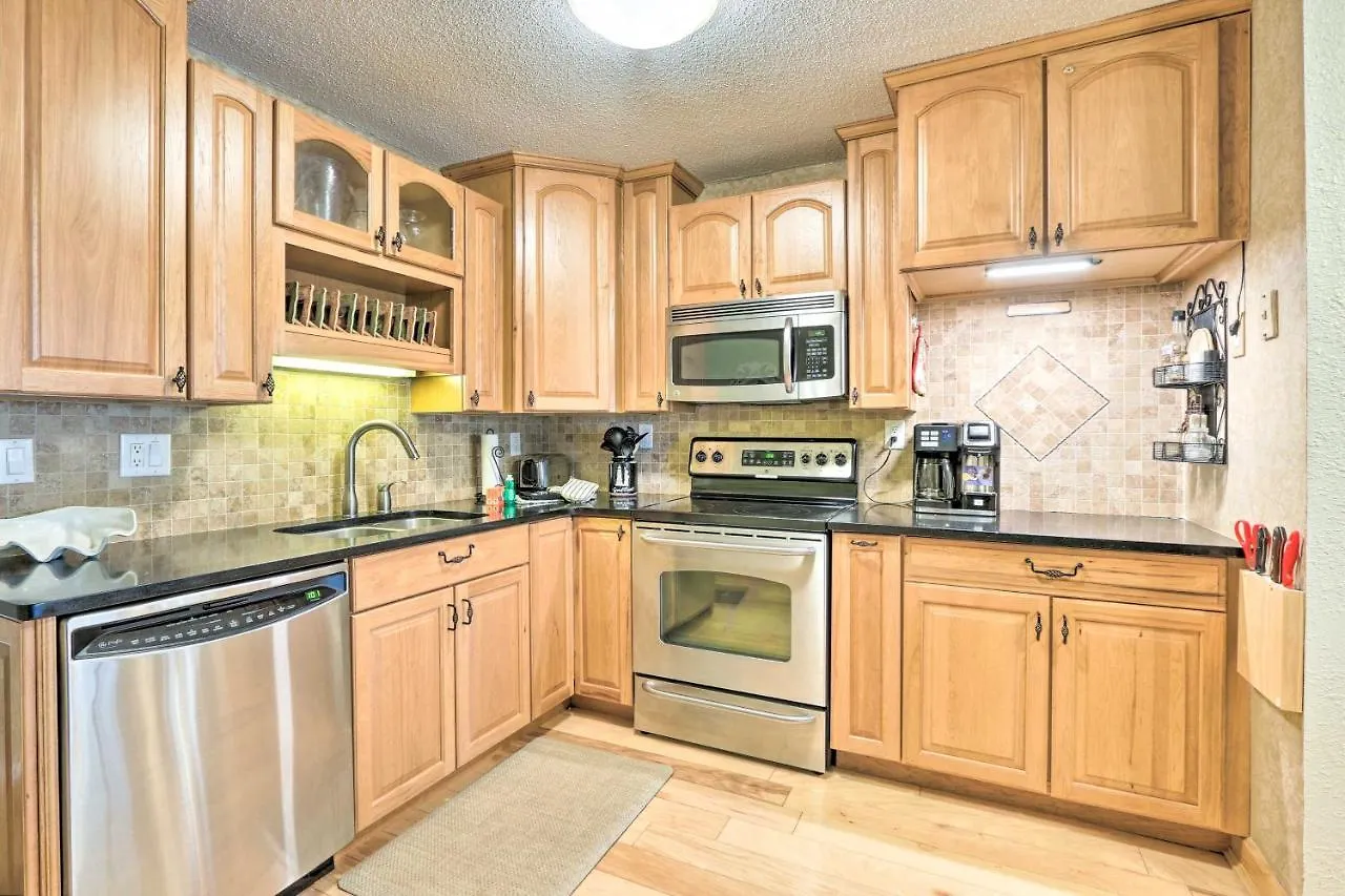 Hilton Head With Sunroom And Access! Hilton Head Island
