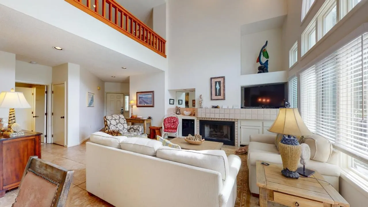 Villa 7609 Huntington *