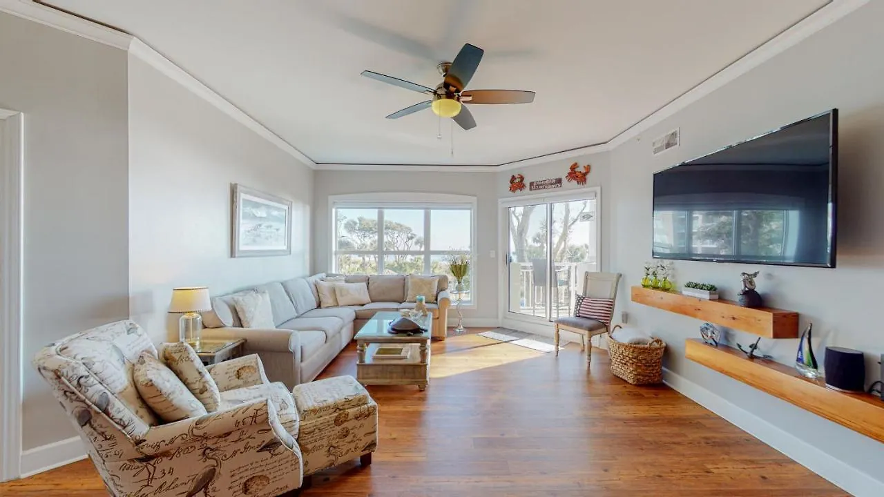 5206 Hampton Place South Villa