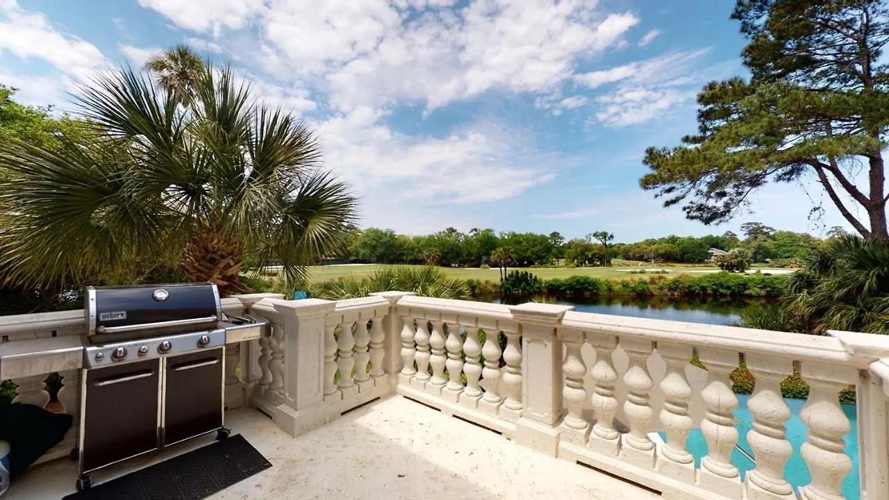 9 Promontory Ct *