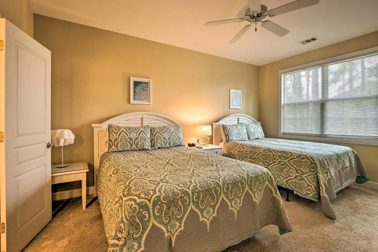 Beautiful Hilton Head House 5 Min Walk To Beach! Holiday home