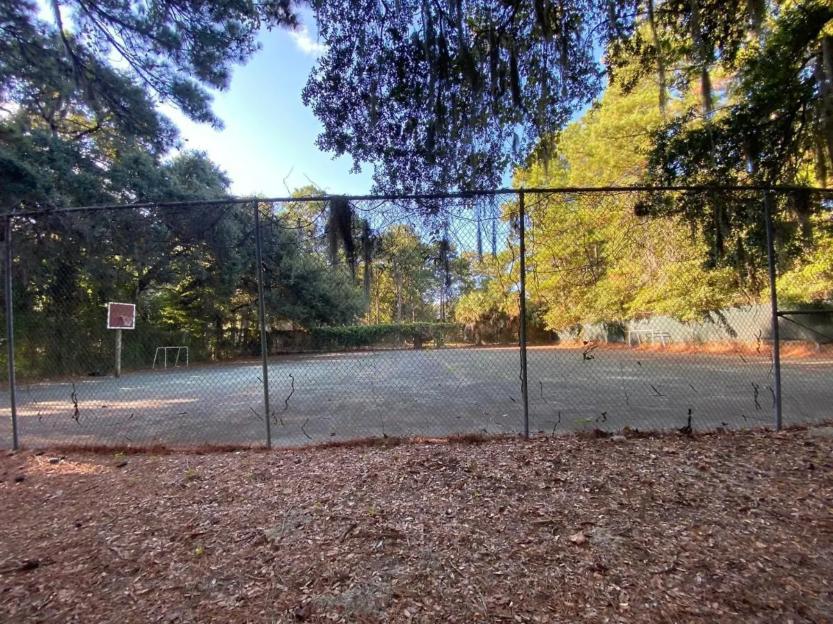 Hhi Homes Llc *