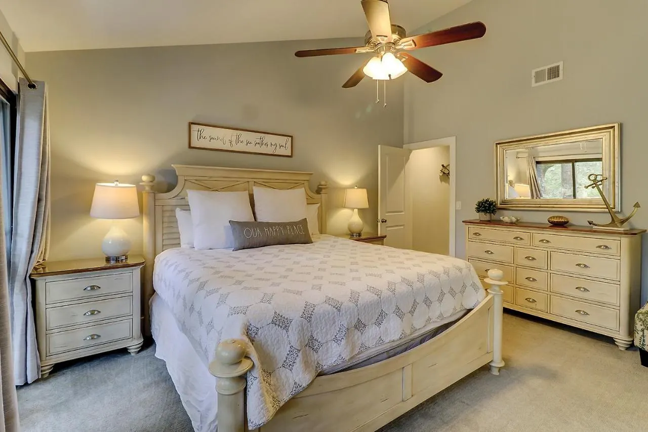 펜션 181 Beachwalk 3 Bedroom Shipyard