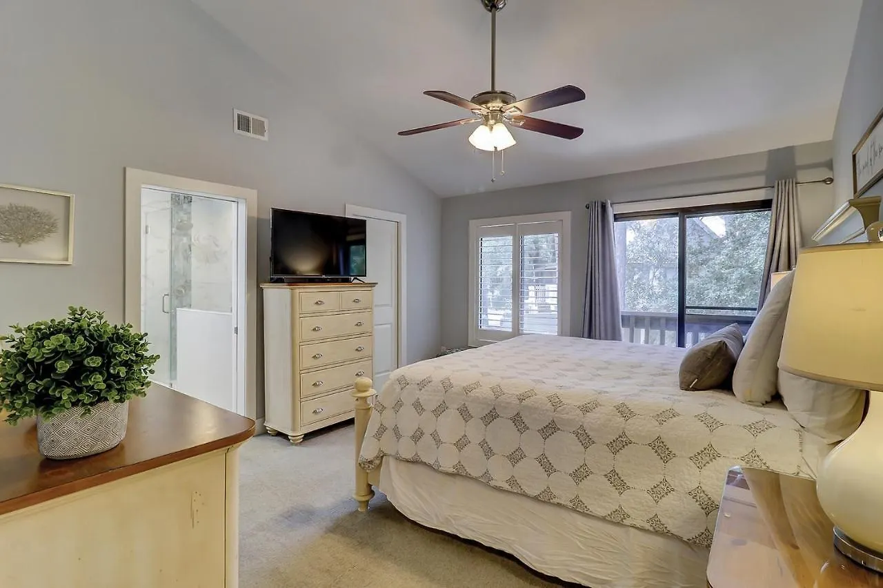 펜션 181 Beachwalk 3 Bedroom Shipyard