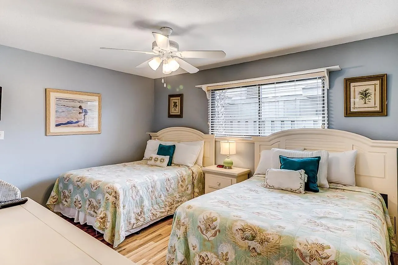 4 Bed 2 Bath In Queens Grant
