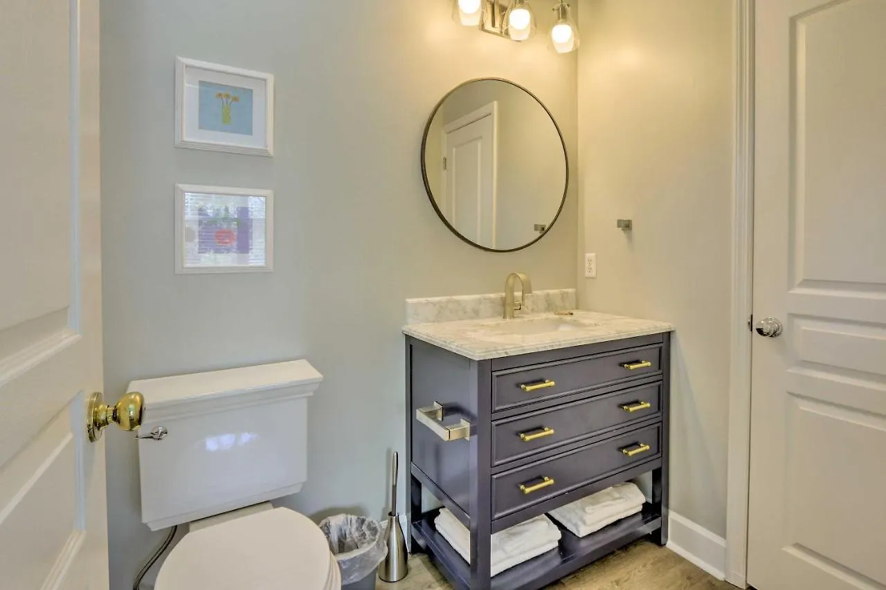 Holiday home Coastal Hilton Head Retreat With Pool Access! Hilton Head Island