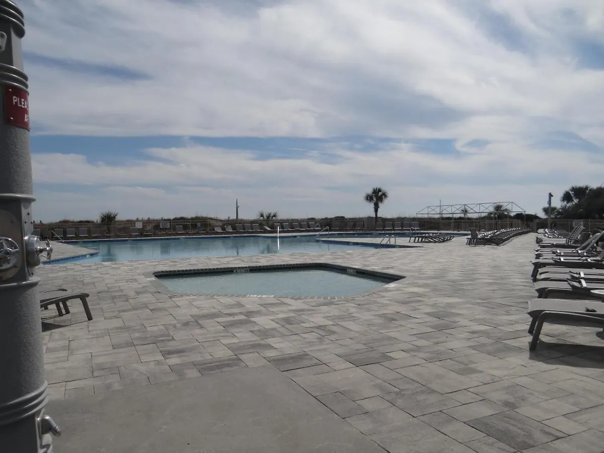 Luxury Beach With Amazing Amenities Biggest Pool On Hhi Beach Tennis