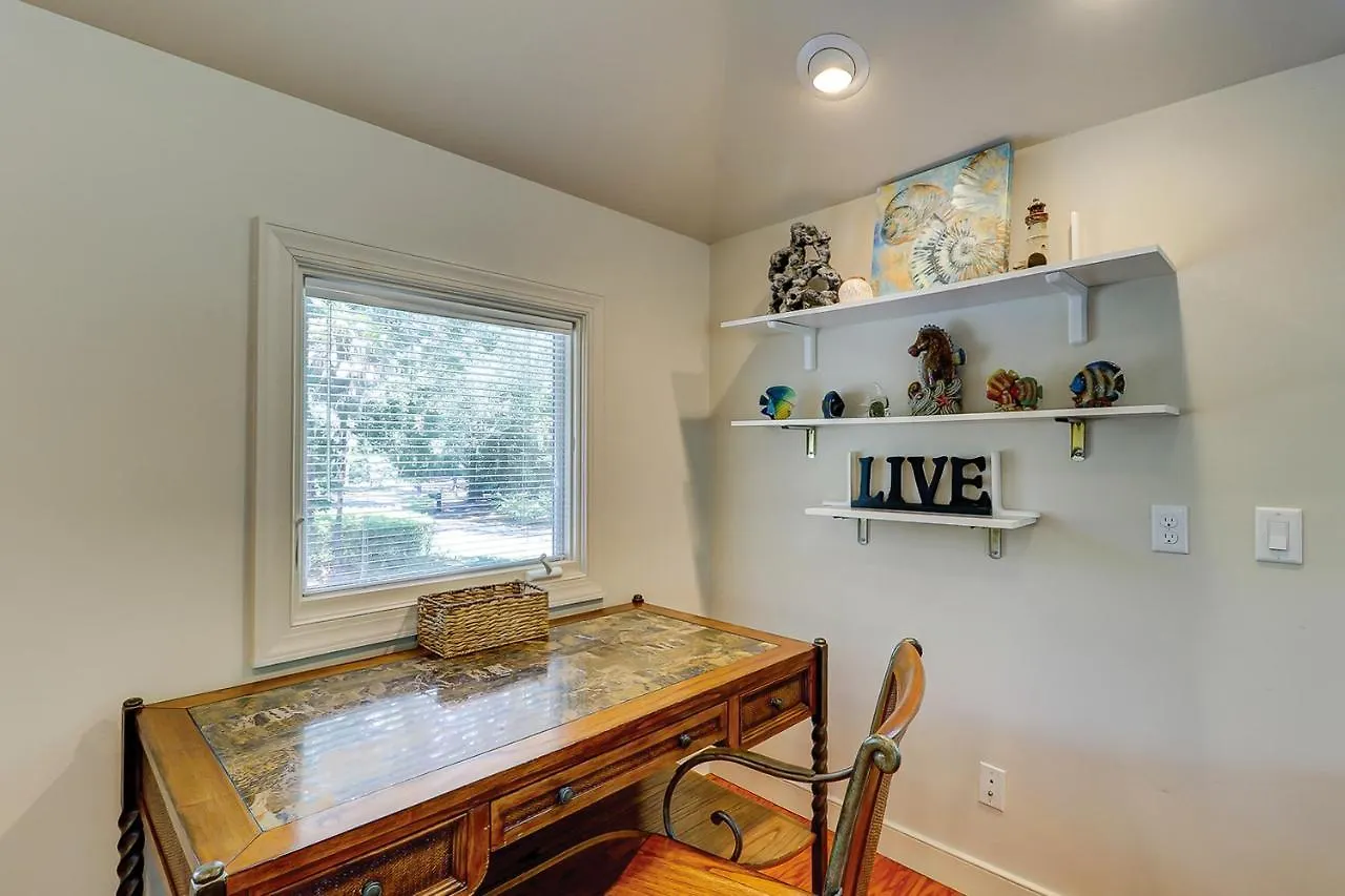 Holiday home 40 Starboard Tack