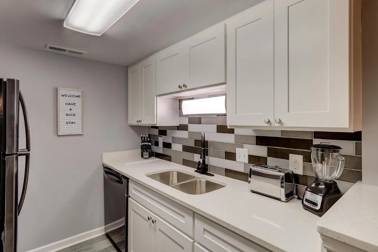 Holiday home #111 Elaborate Ideal Location 2brm/2 Parking *