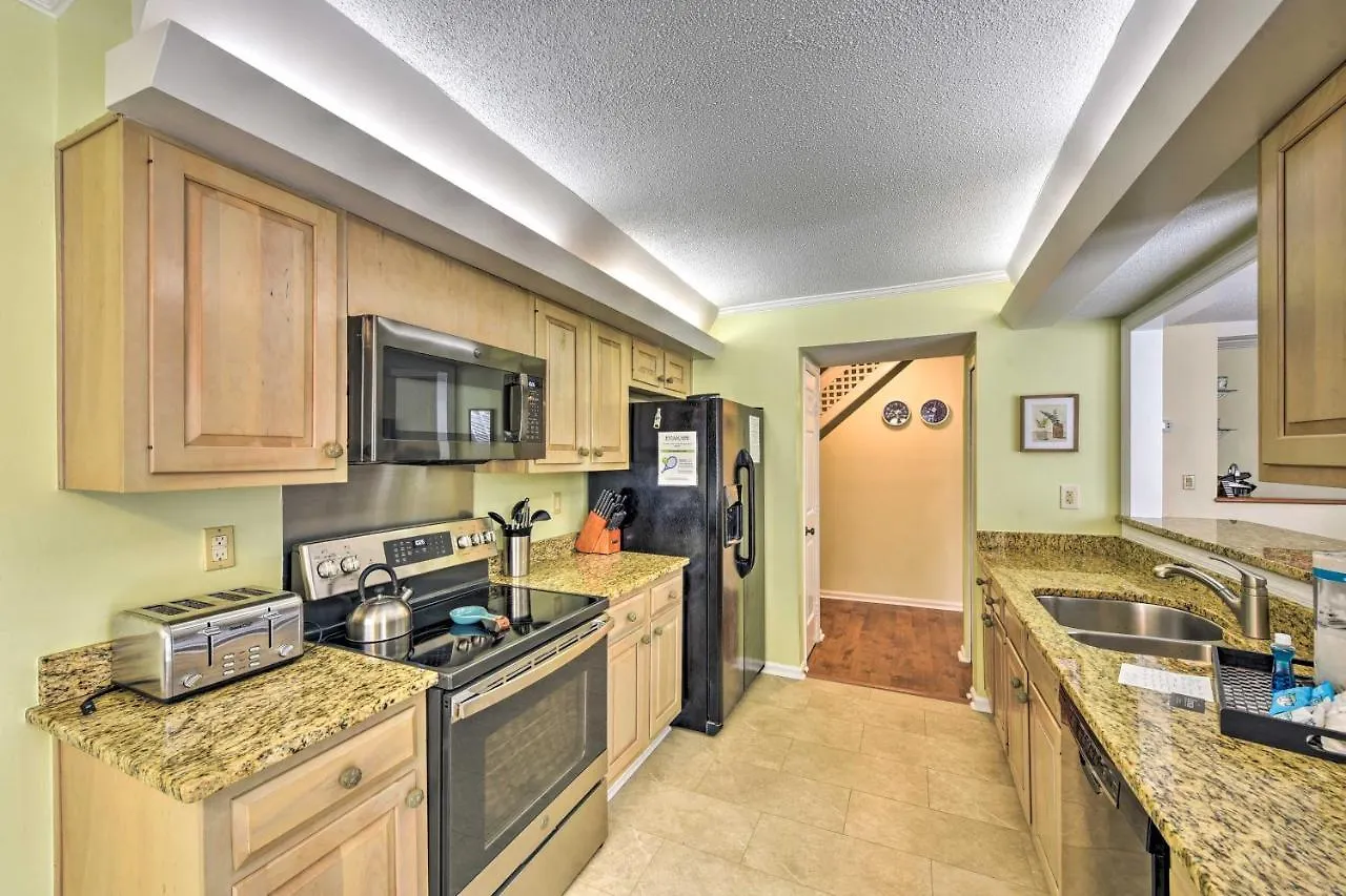 Family-friendly Evian Near Beach! Appartamento Hilton Head Island
