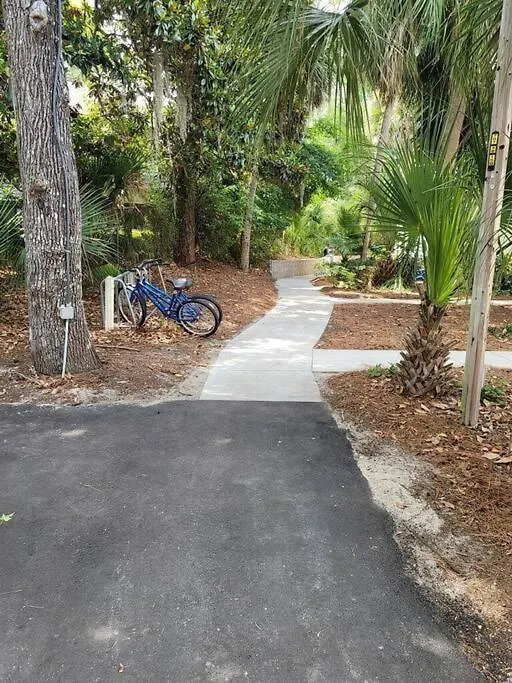 Villa Contemporary Bliss-newly Renovated Cozy Hilton Head Island