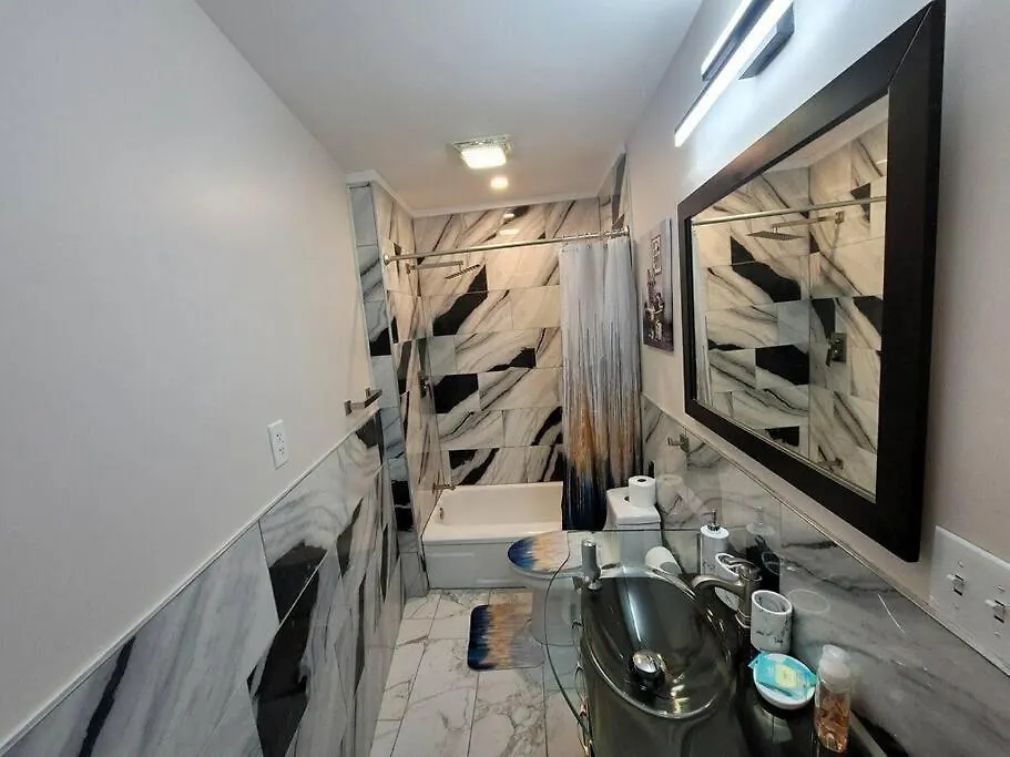 Contemporary Bliss-newly Renovated Cozy * Hilton Head Island