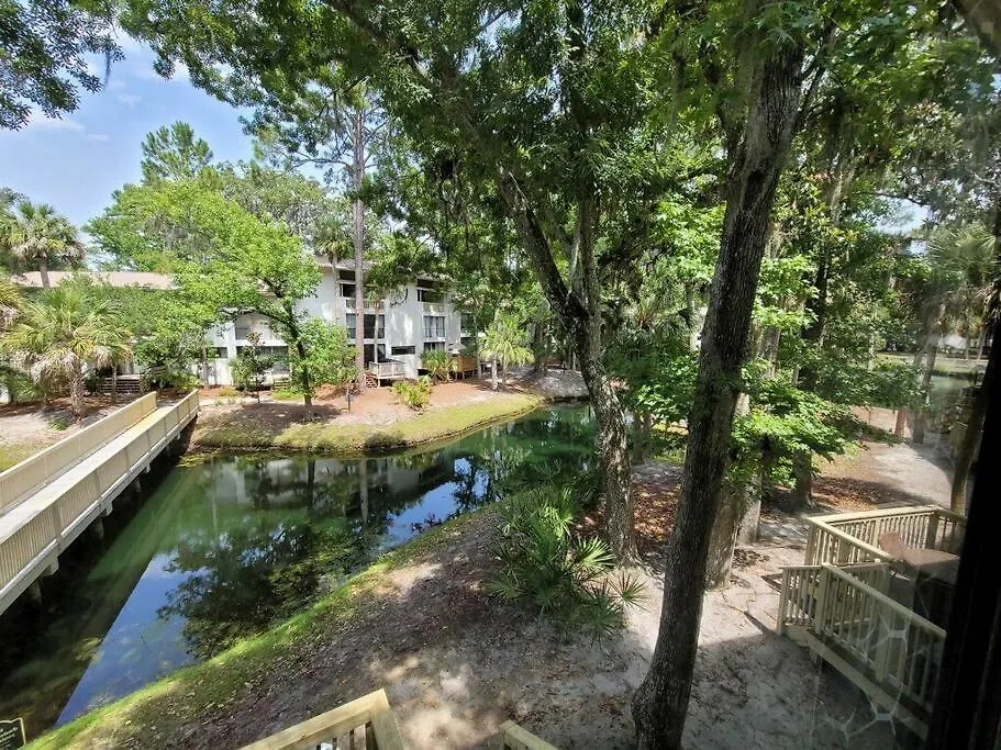 Contemporary Bliss-newly Renovated Cozy