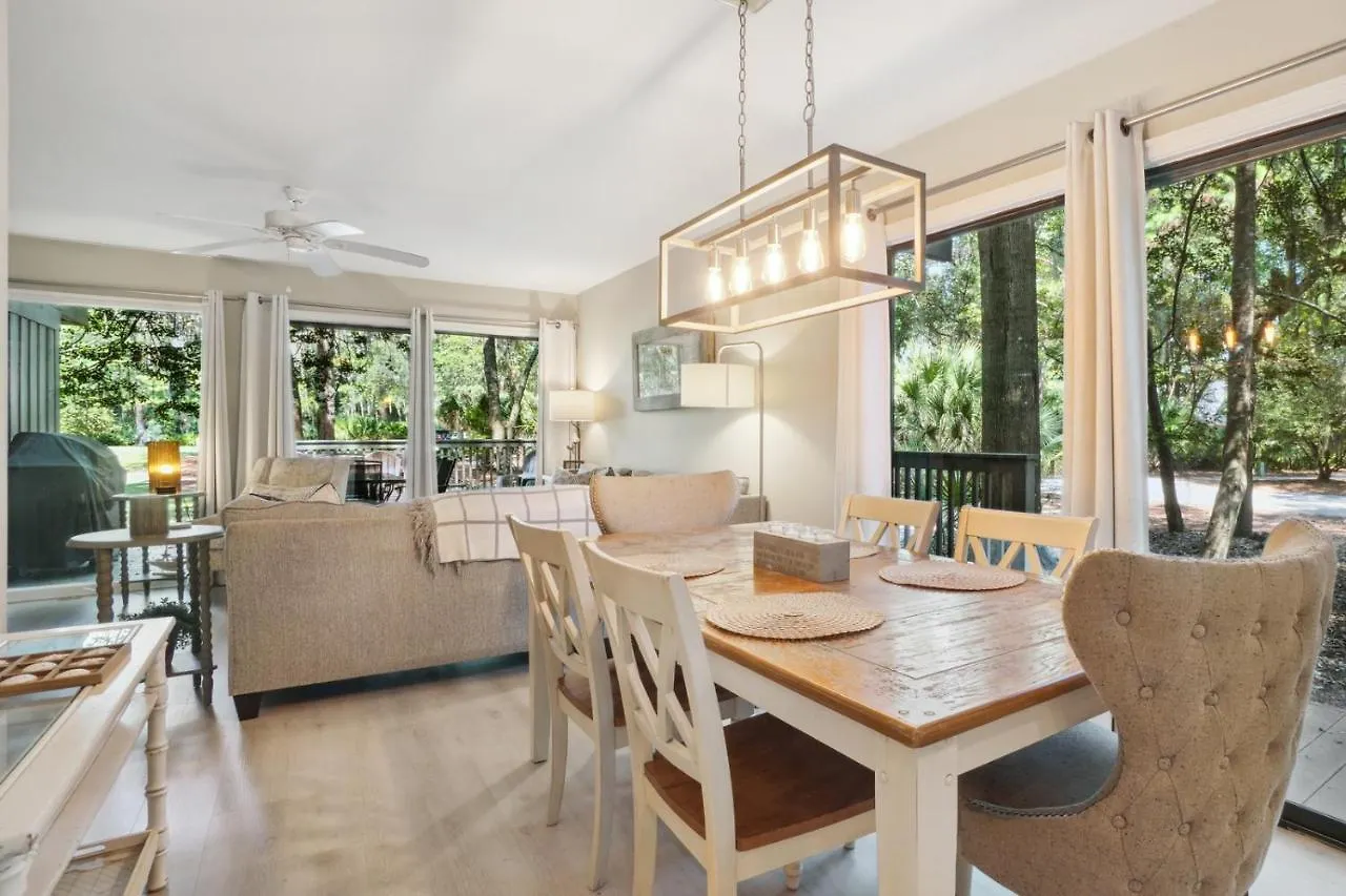 34 Hickory Cove 度假居 *
