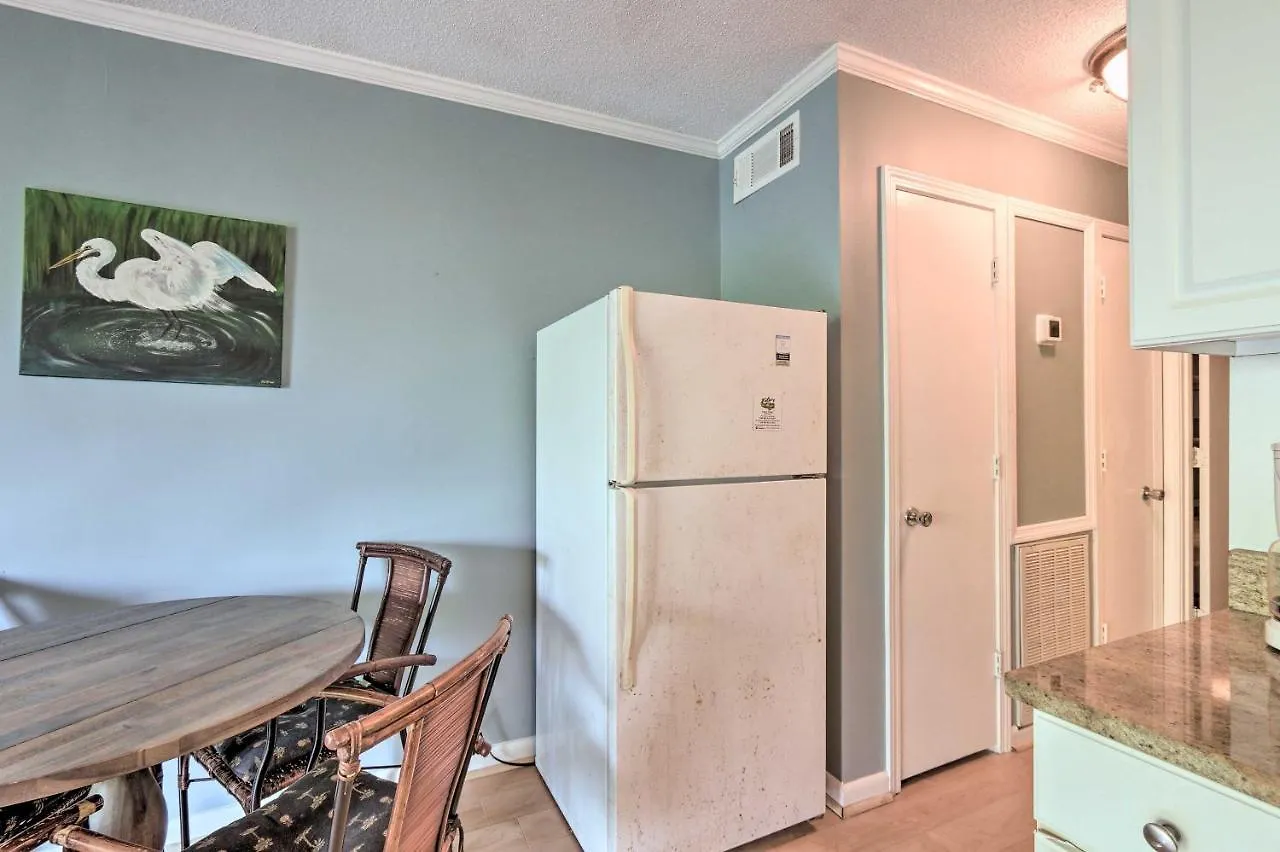 Apartment Hilton Head Walk To Folly Field Beach! *