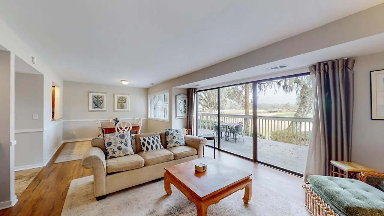 910 Inverness Village *