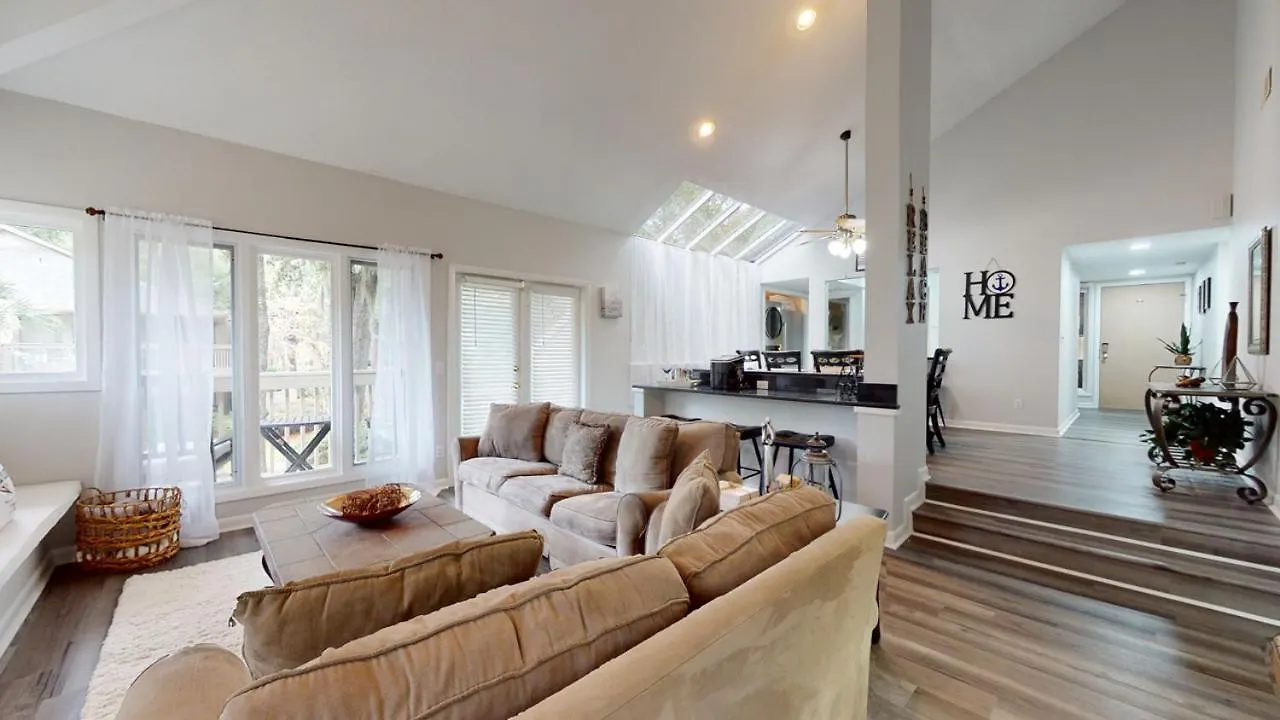 1766 Saint Andrews Commons * Hilton Head Island