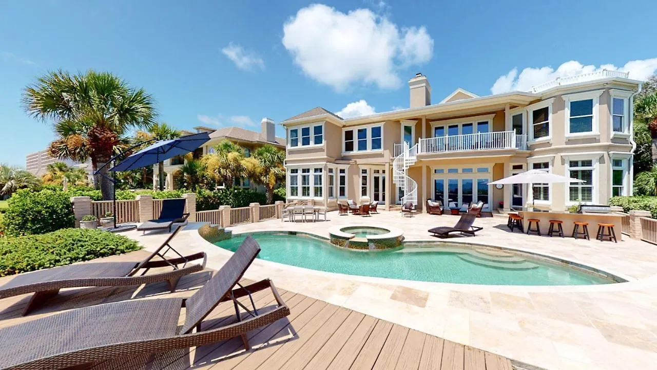 18 Armada Ferienhaus