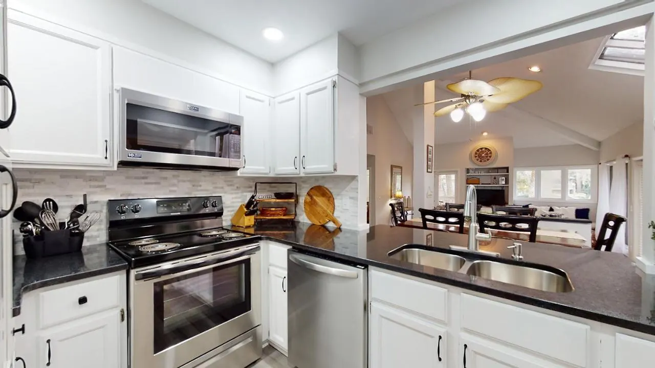 1766 Saint Andrews Commons Villa *