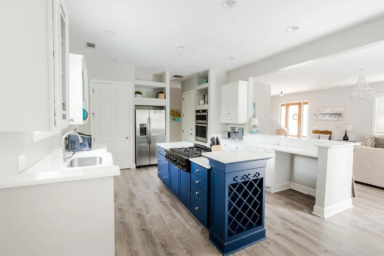 Steps From The 2nd Row Pool & Hot Tub