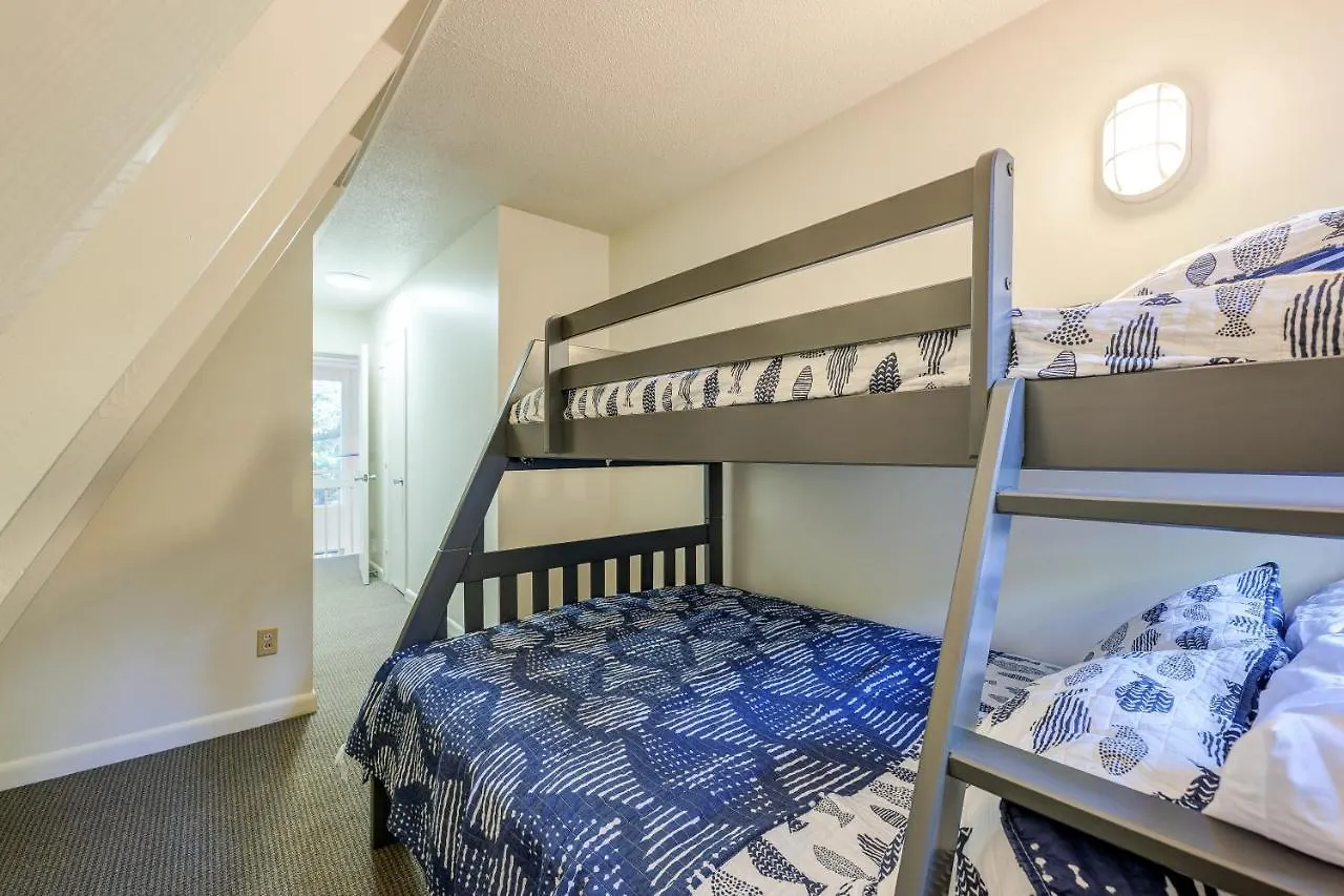 Steps To The Beach! 3rd Row Ocean Surfers Pet Friendly 3 Bedroom 2 Bathroom *