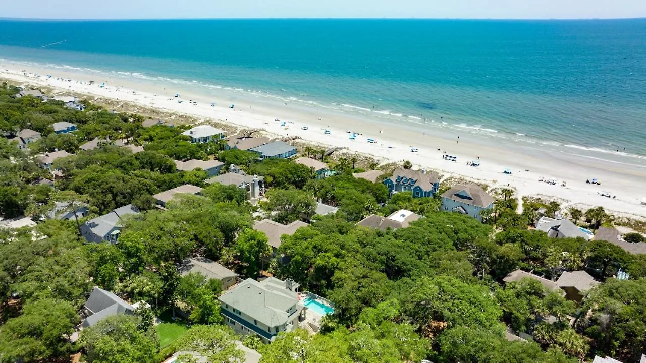 Steps To The Beach! 3rd Row Ocean Surfers Pet Friendly 3 Bedroom 2 Bathroom Holiday home *