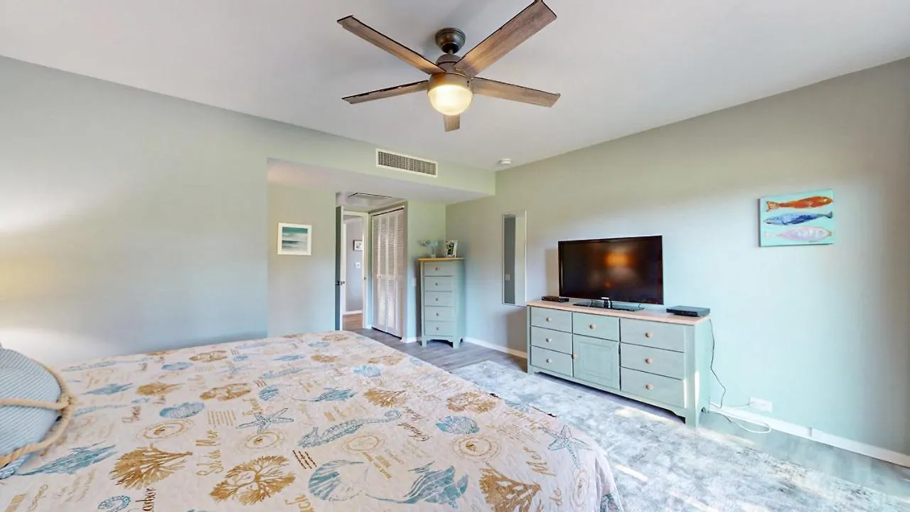 11 Water Oak Villa