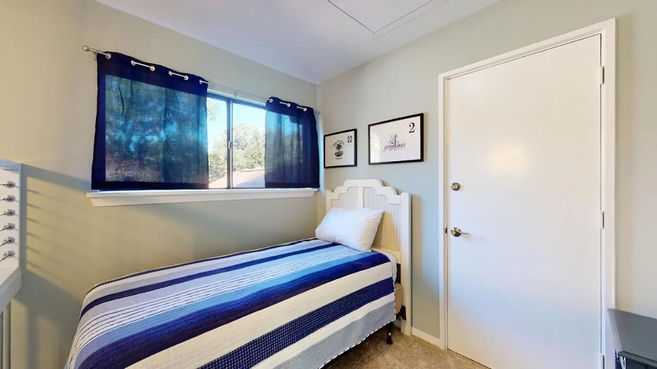 11 Water Oak *