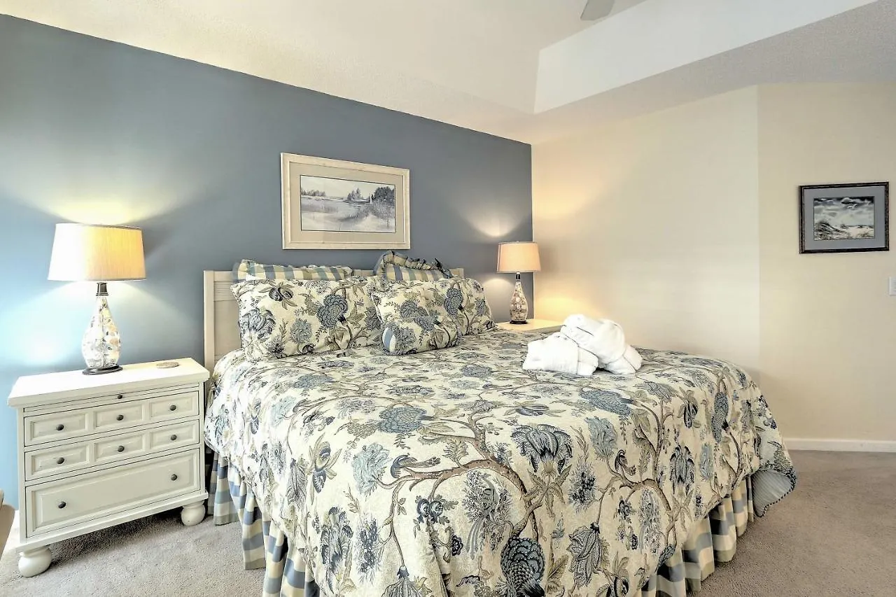 Quaint Hilton Head With Pool And Hot Tub Access!