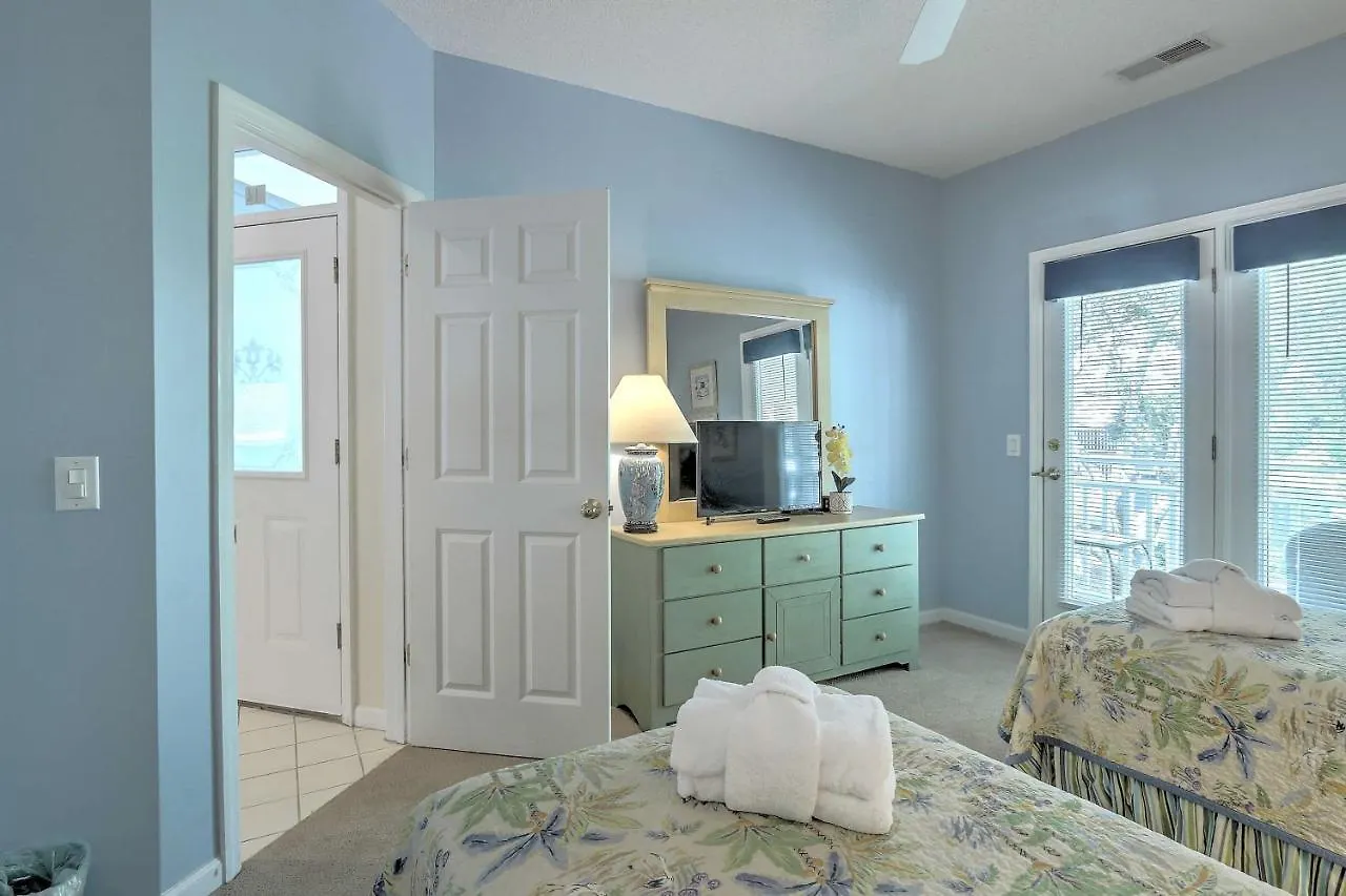 Villa Quaint Hilton Head With Pool And Hot Tub Access!