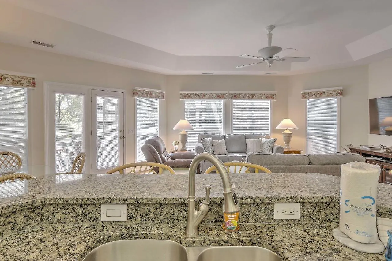 Quaint Hilton Head With Pool And Hot Tub Access! *