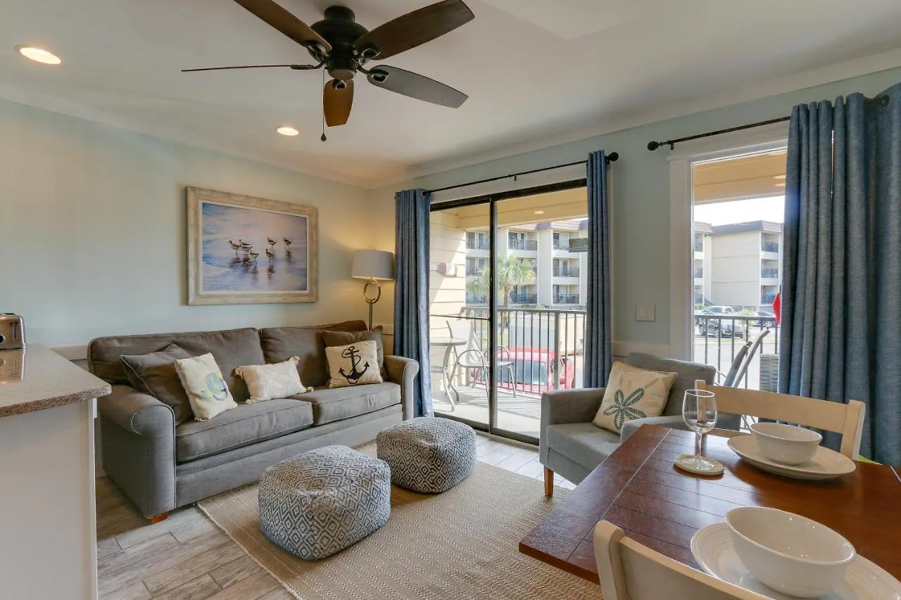 Bright On 50-acre Hilton Head Resort! Hilton Head Island