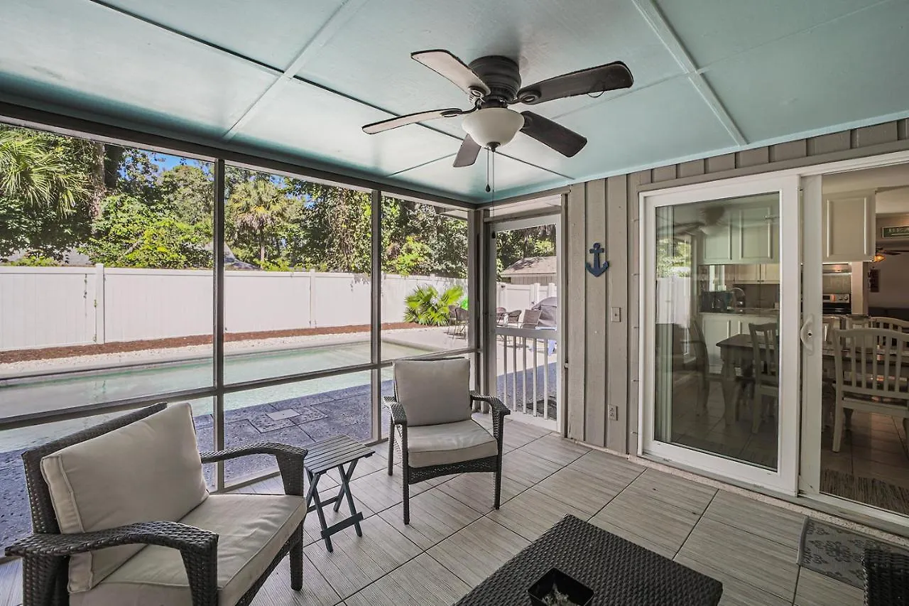 16 Pelican Holiday home *