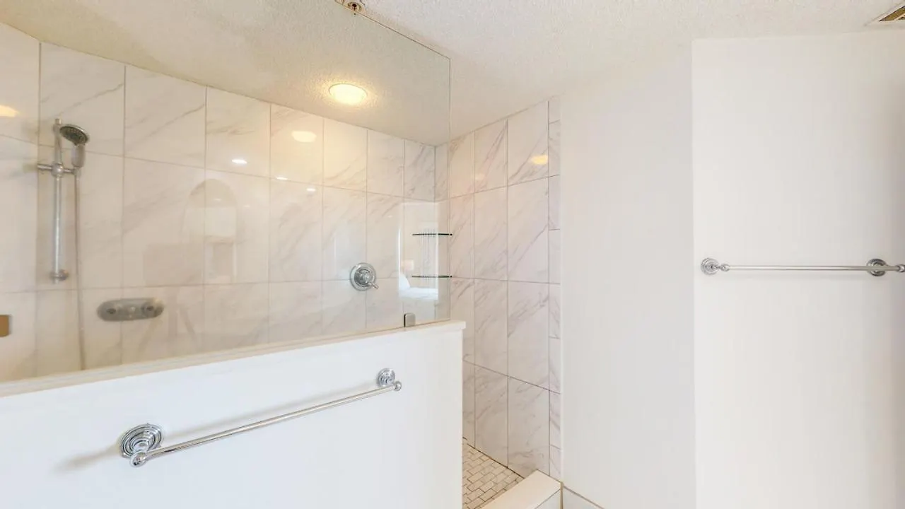 3502 Windsor Court South Villa