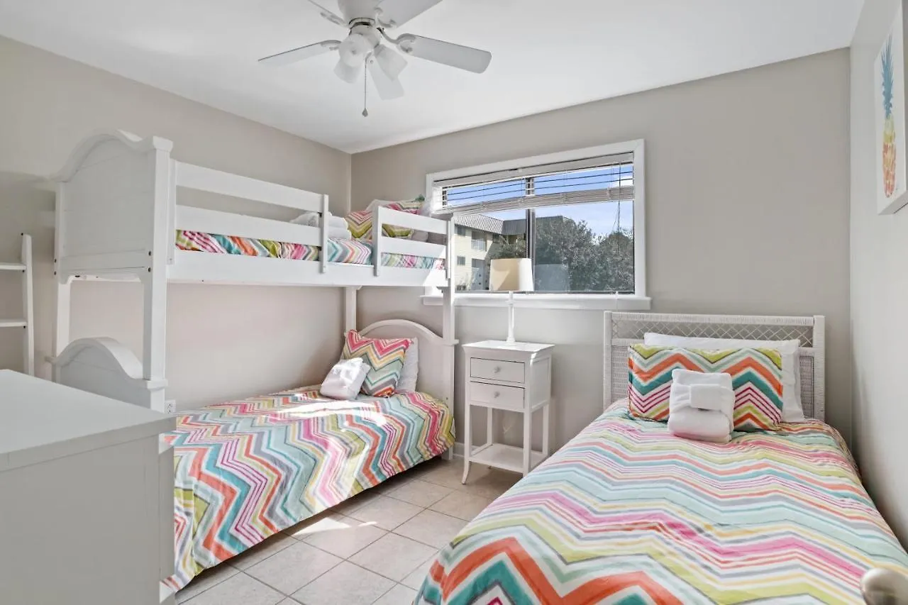 Beachfront Family In Hilton Head, Near Golf! Apartment *