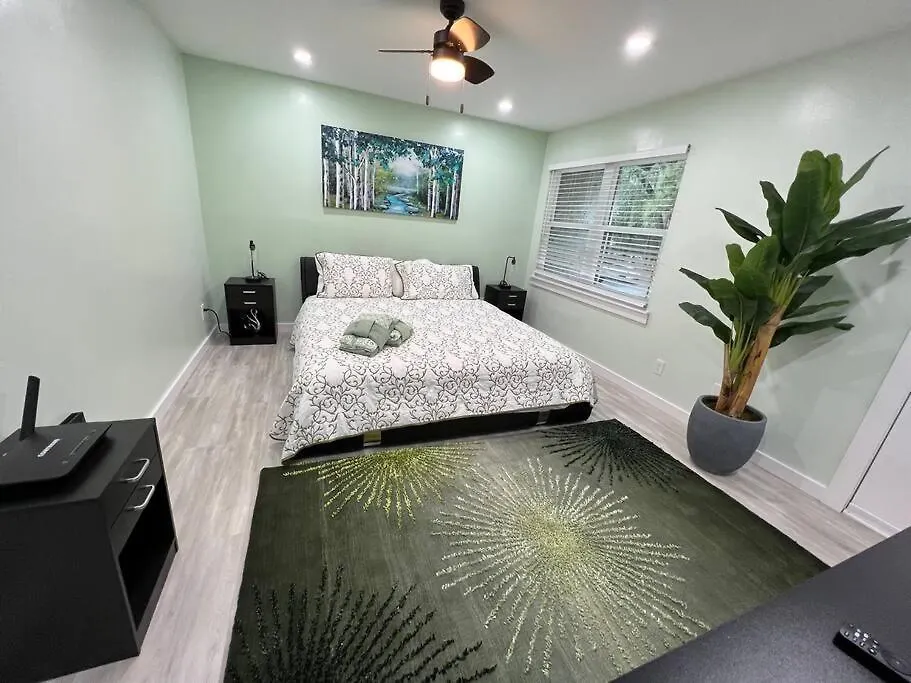 Villa Tranquility In Paradise- 2 Bedroom W/parking