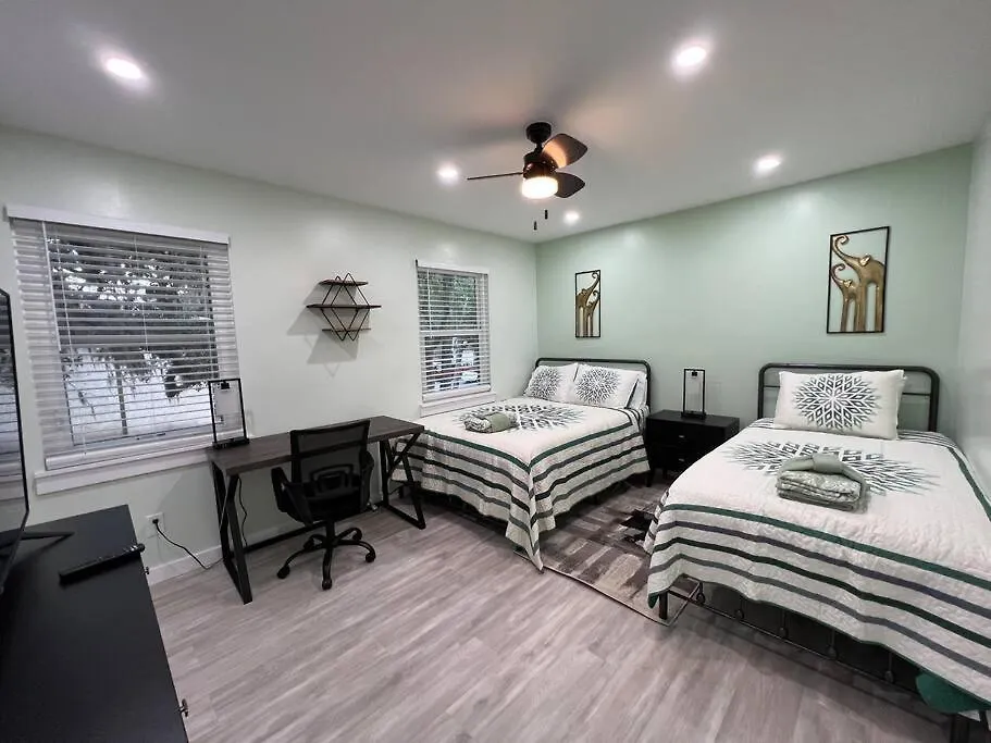 Tranquility In Paradise- 2 Bedroom W/parking * Hilton Head Island