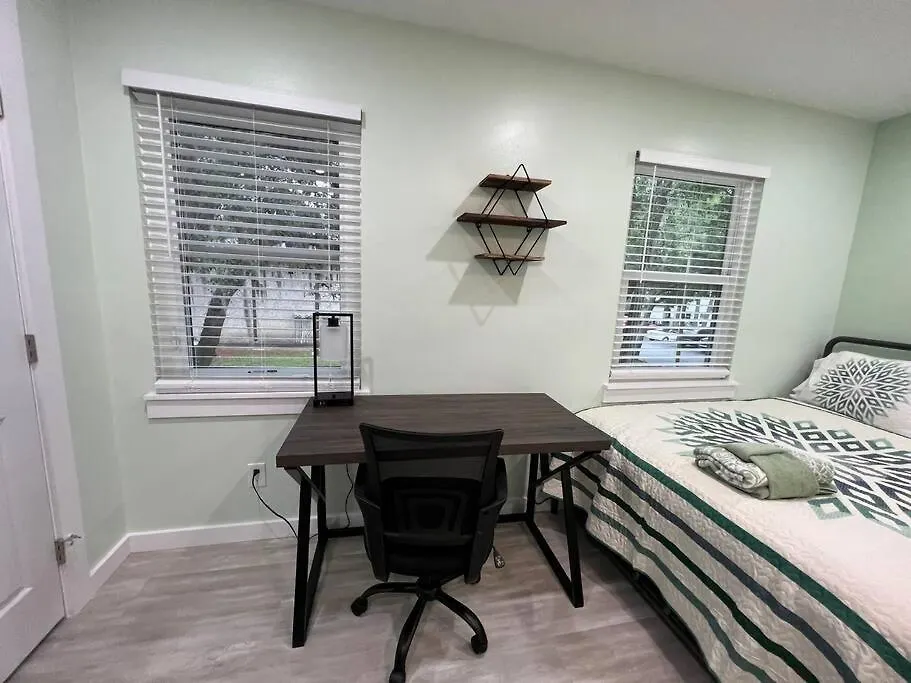 Villa Tranquility In Paradise- 2 Bedroom W/parking