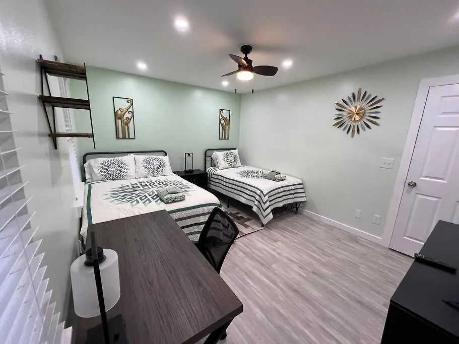 Tranquility In Paradise- 2 Bedroom W/parking