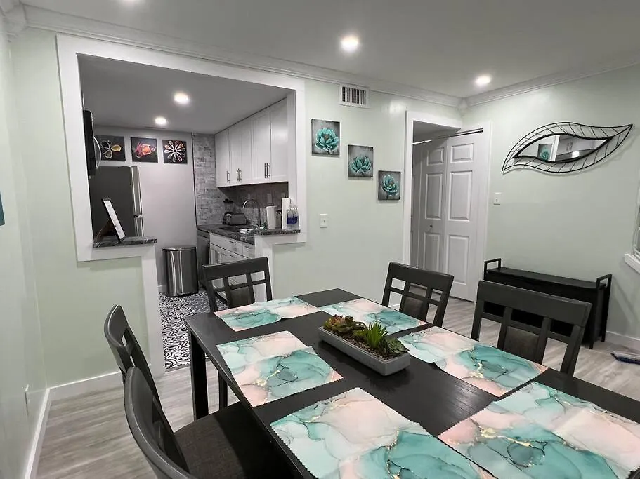 Villa Tranquility In Paradise- 2 Bedroom W/parking Hilton Head Island