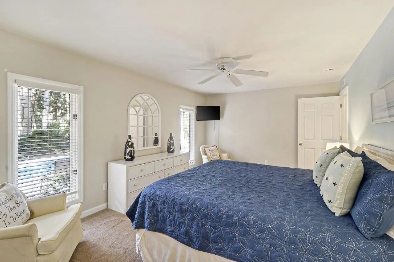 19 Sea Lane *
