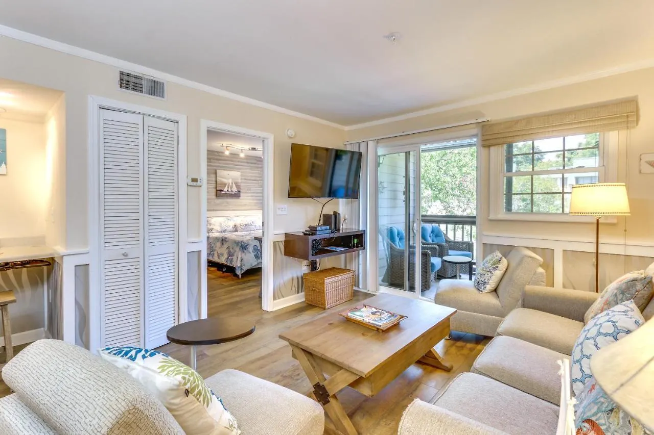 아파트 Hilton Head Screened Balcony, Beach Access!