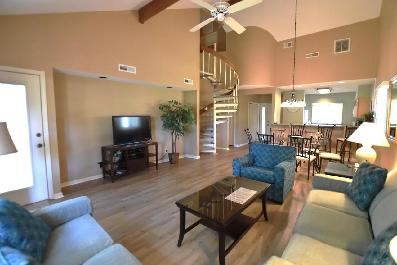 Villa 2 Bedrooms At Brigantine Quarters Num232 Hilton Head Island