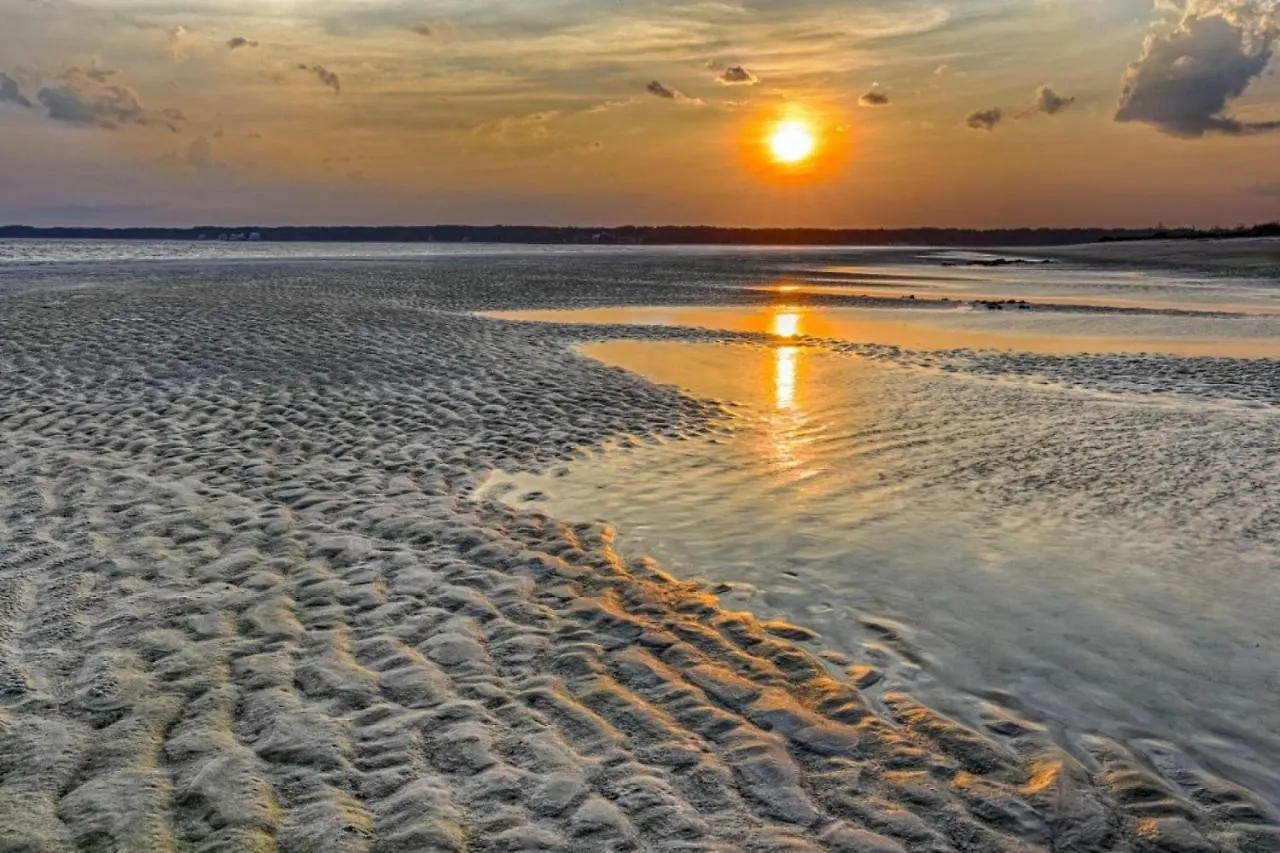 Holi-day By The Sea * Hilton Head Island