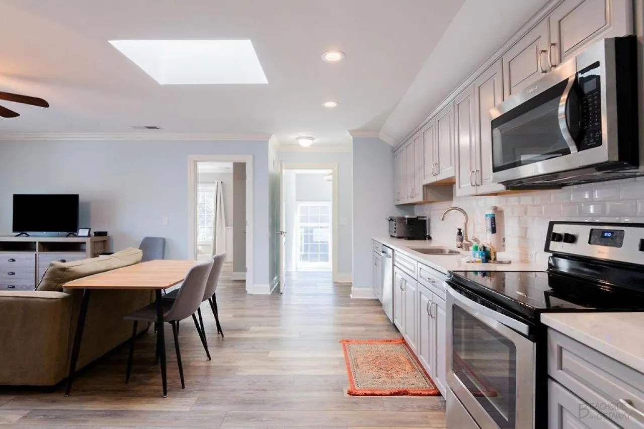1 Sea Hawk Lane