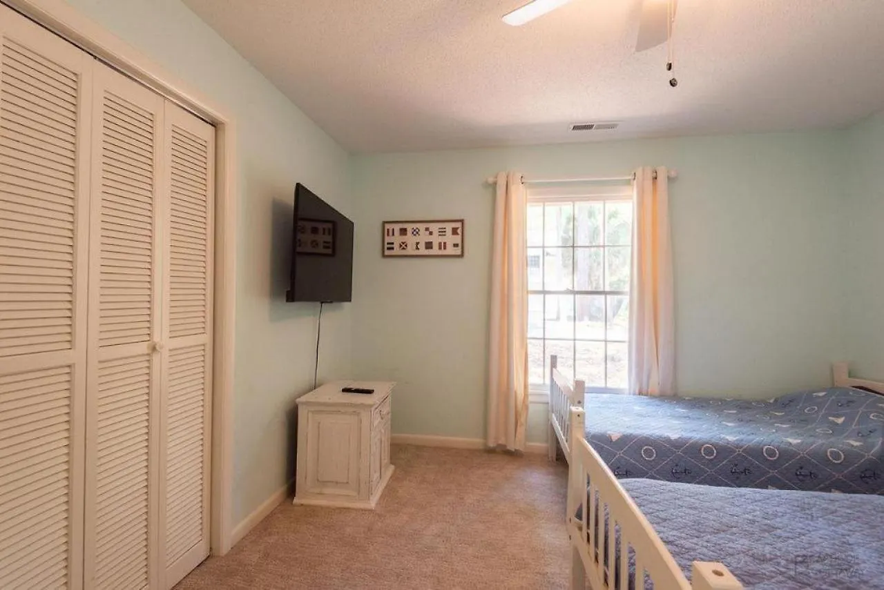 12 Sandpiper Street Holiday home