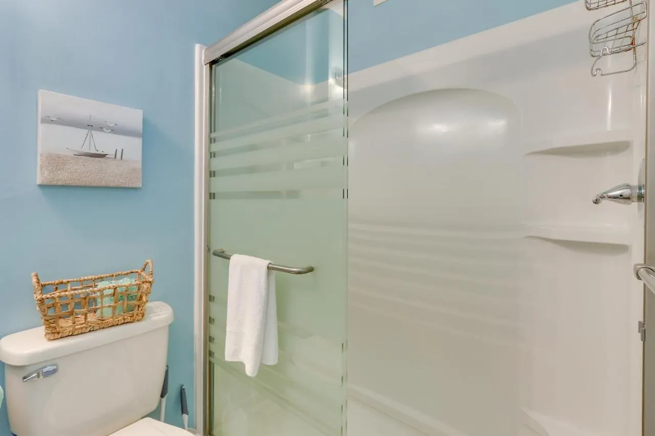 Coastal Hilton Head Getaway Less Than 2 Mi To Golfing! Hilton Head Island