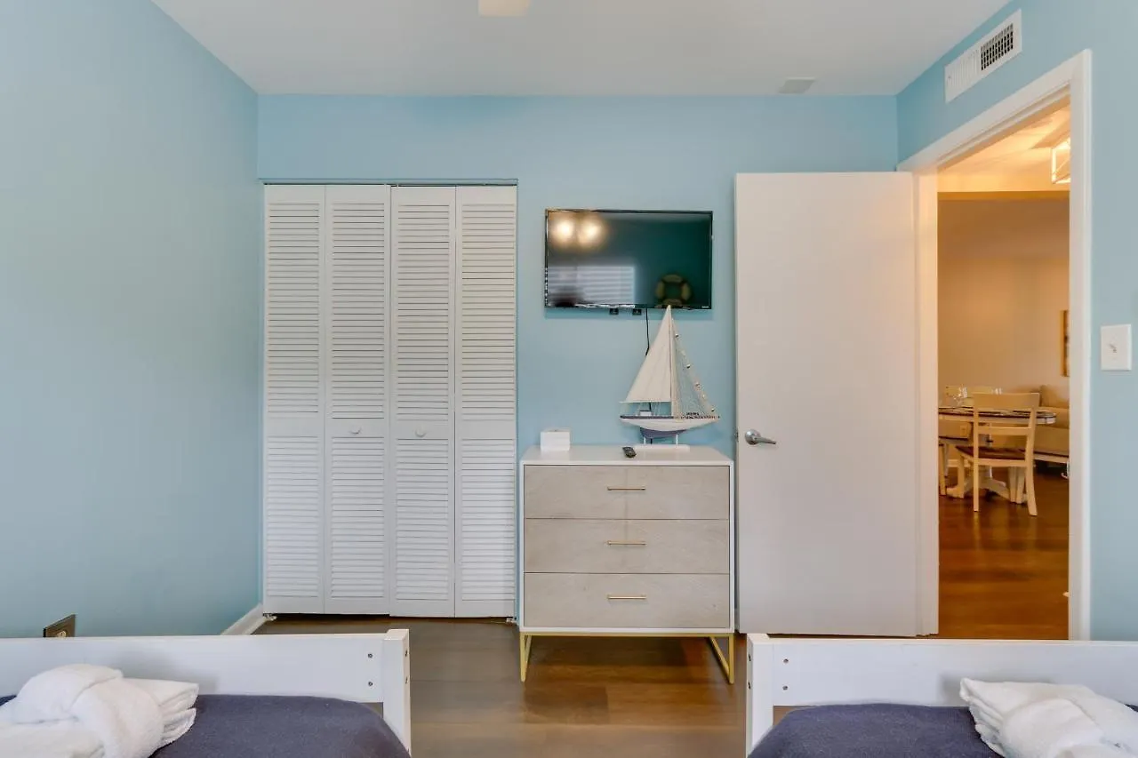 Coastal Hilton Head Getaway Less Than 2 Mi To Golfing! *